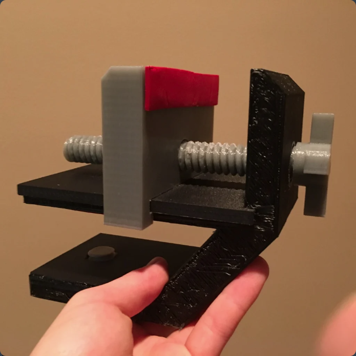 Vise (Fully 3d printed) - U0008813325 | Nexprint: Free 3D Model Downloads